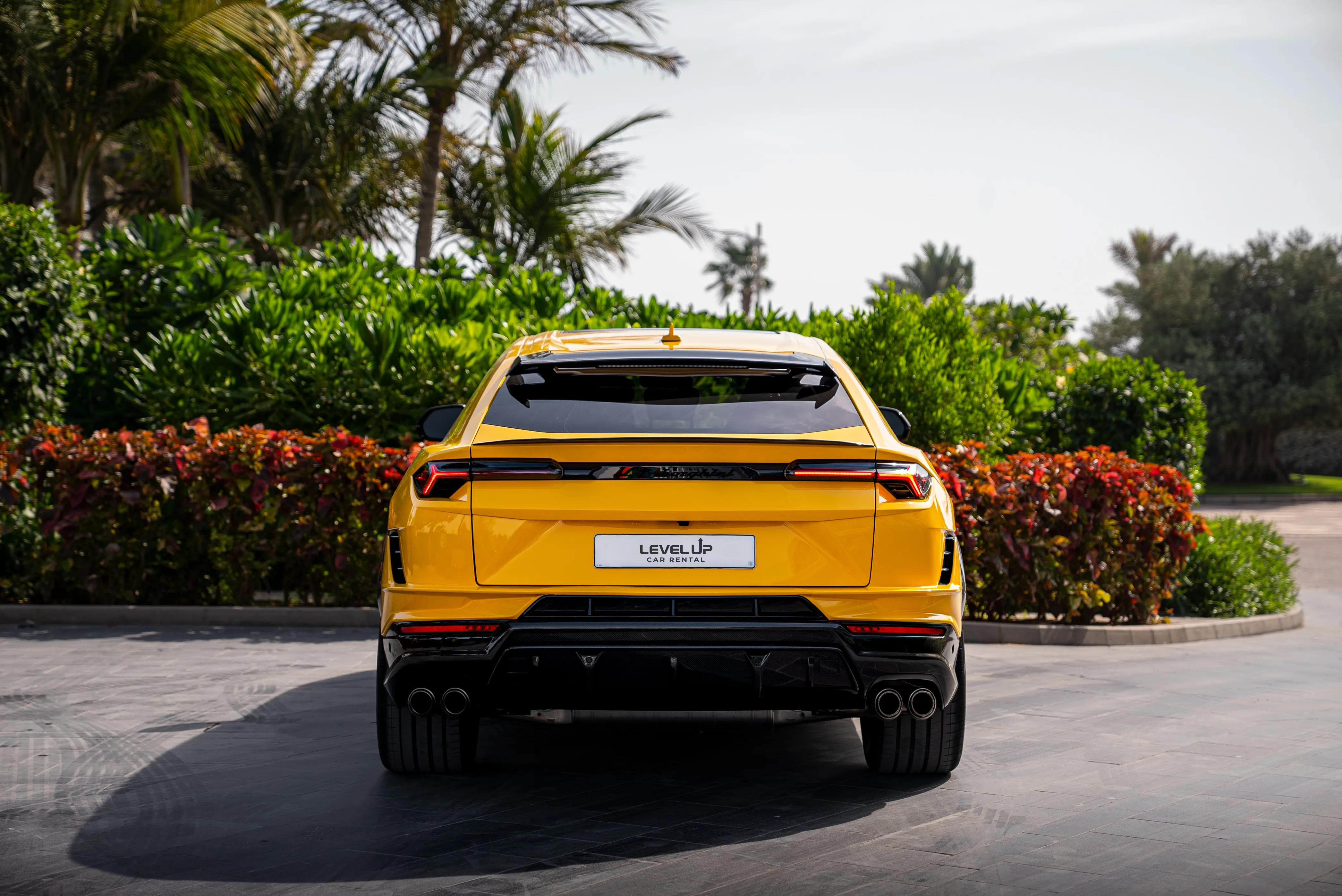 Rent Lamborghini Urus in Dubai ()