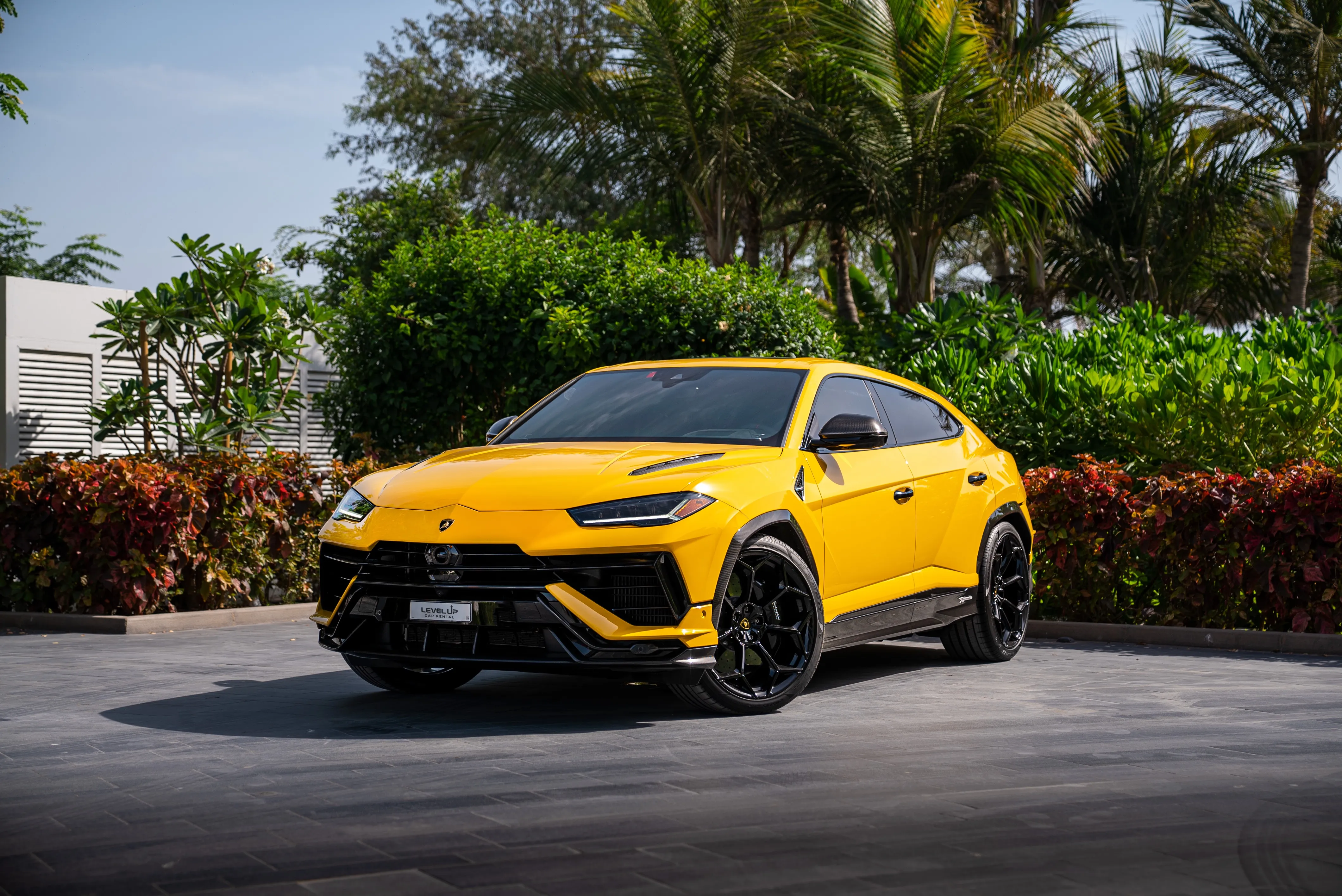 Rent Lamborghini Urus in Dubai ()