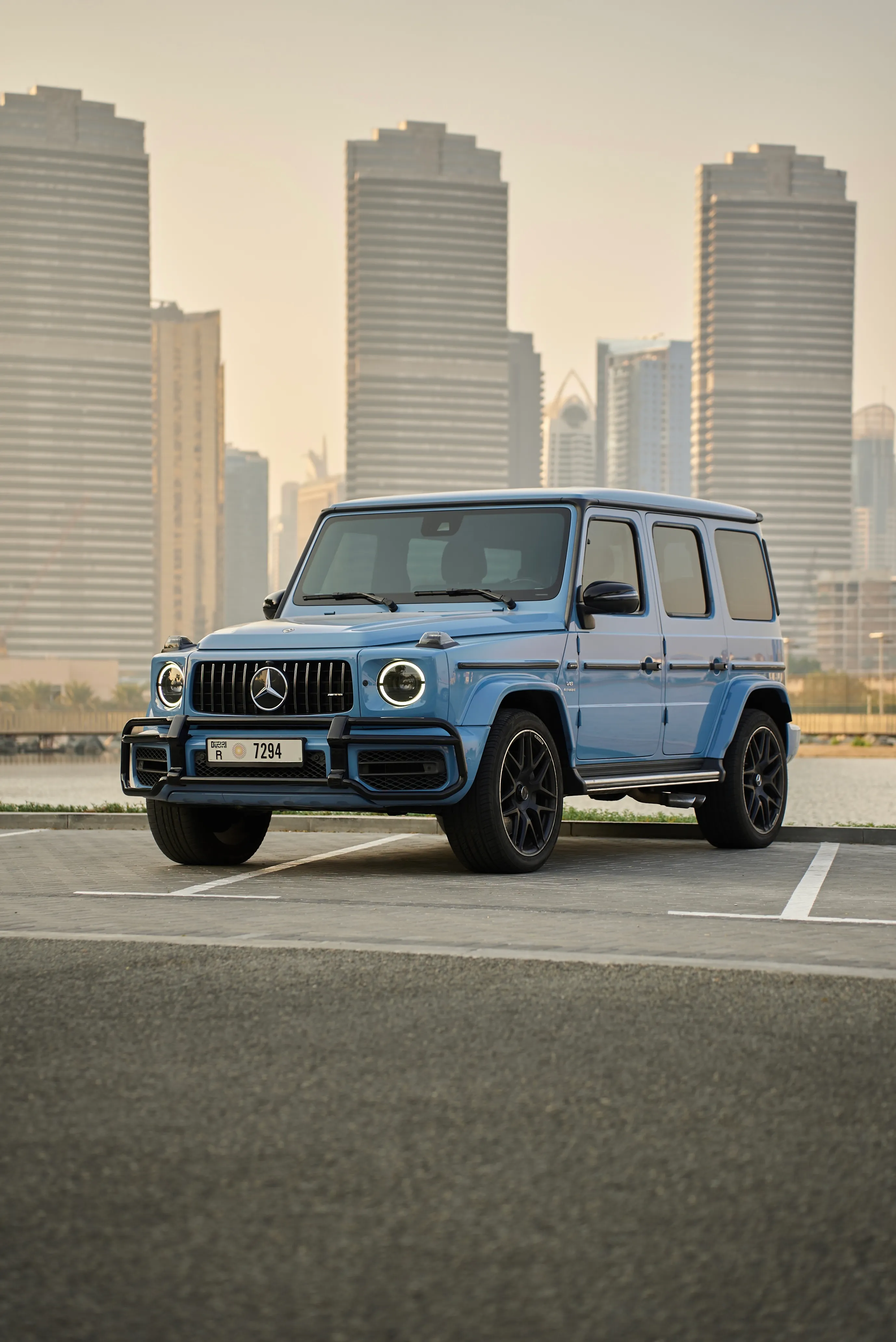 VIP SUV rental Dubai