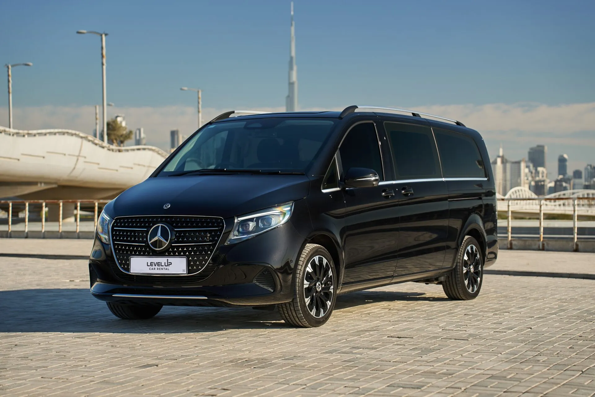Mercedes  V300 