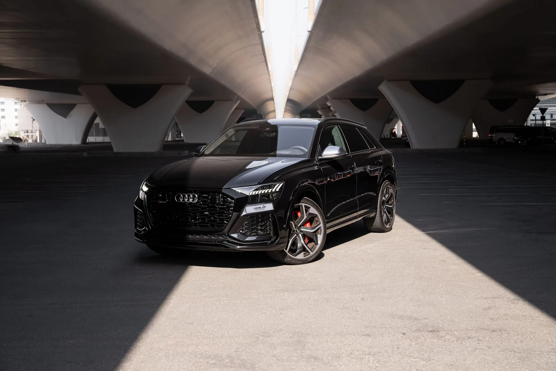 Audi RSQ8