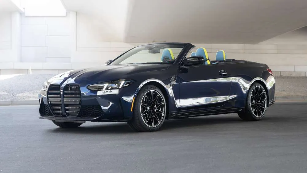 BMW M4  rental in Dubai
