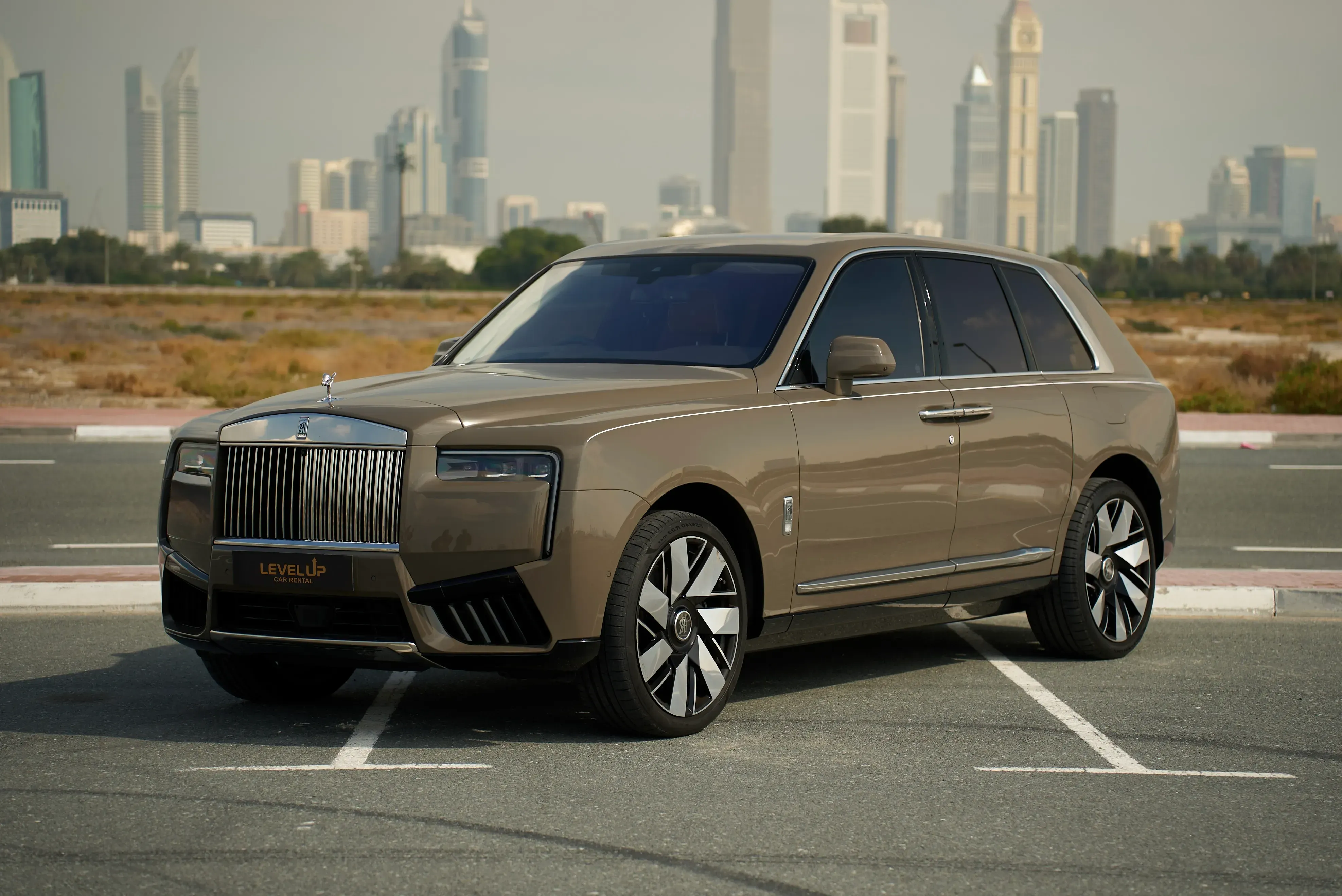Rolls Royce Cullinan Rental in Dubai