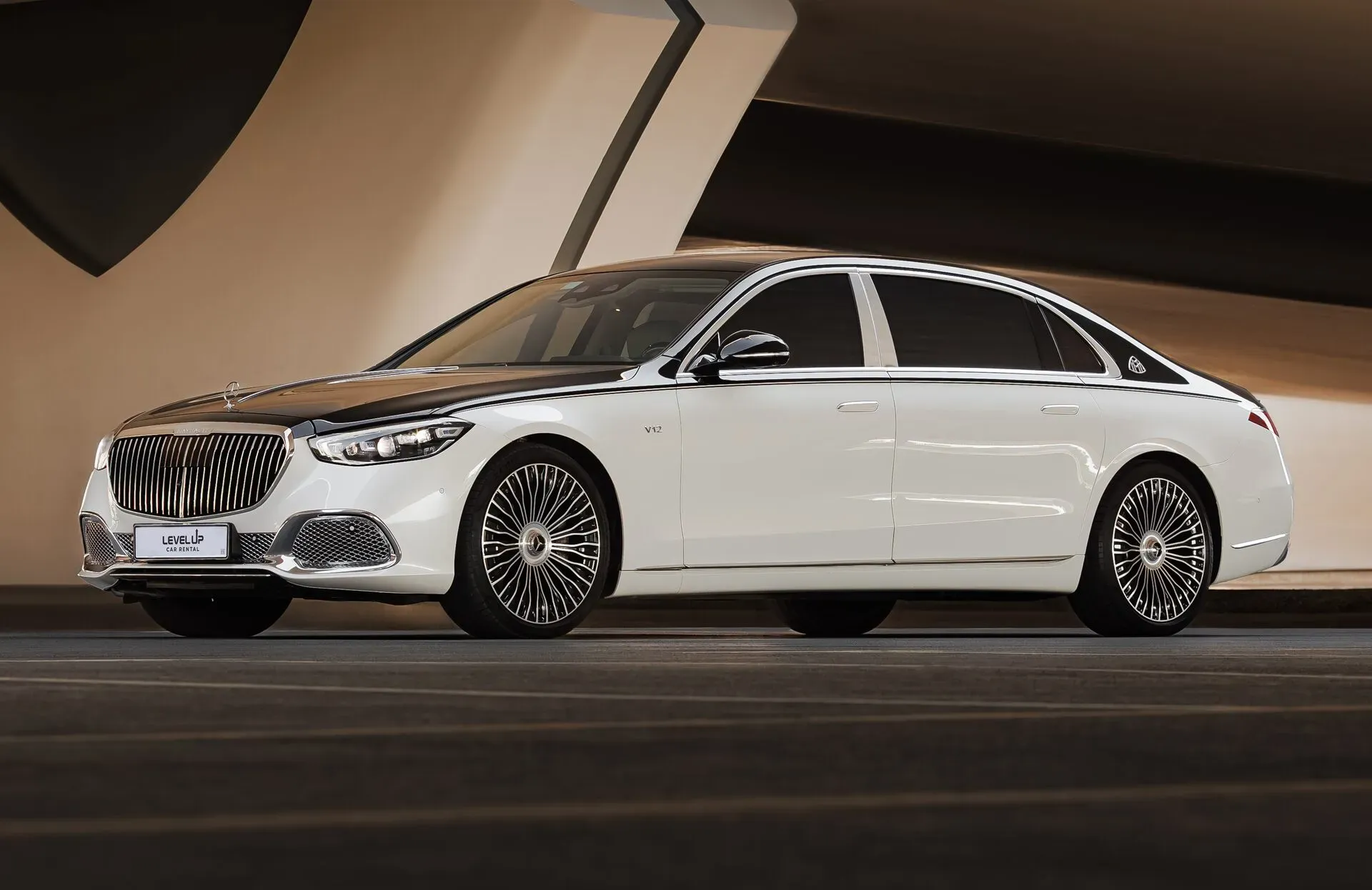 Mercedes Maybach S680 LWB car rental dubai