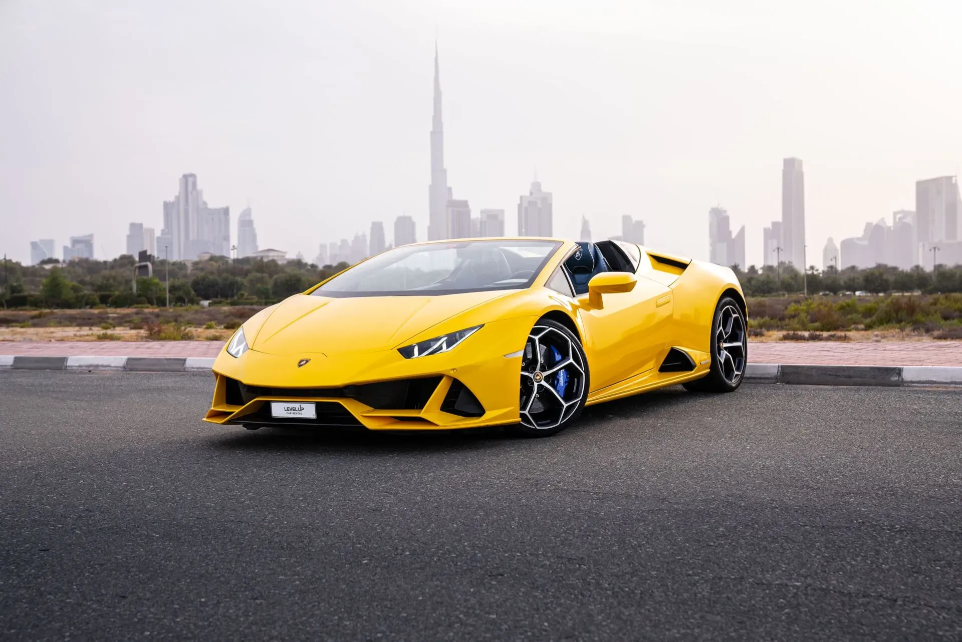 rent Lamborghini Evo Spyder in dubai