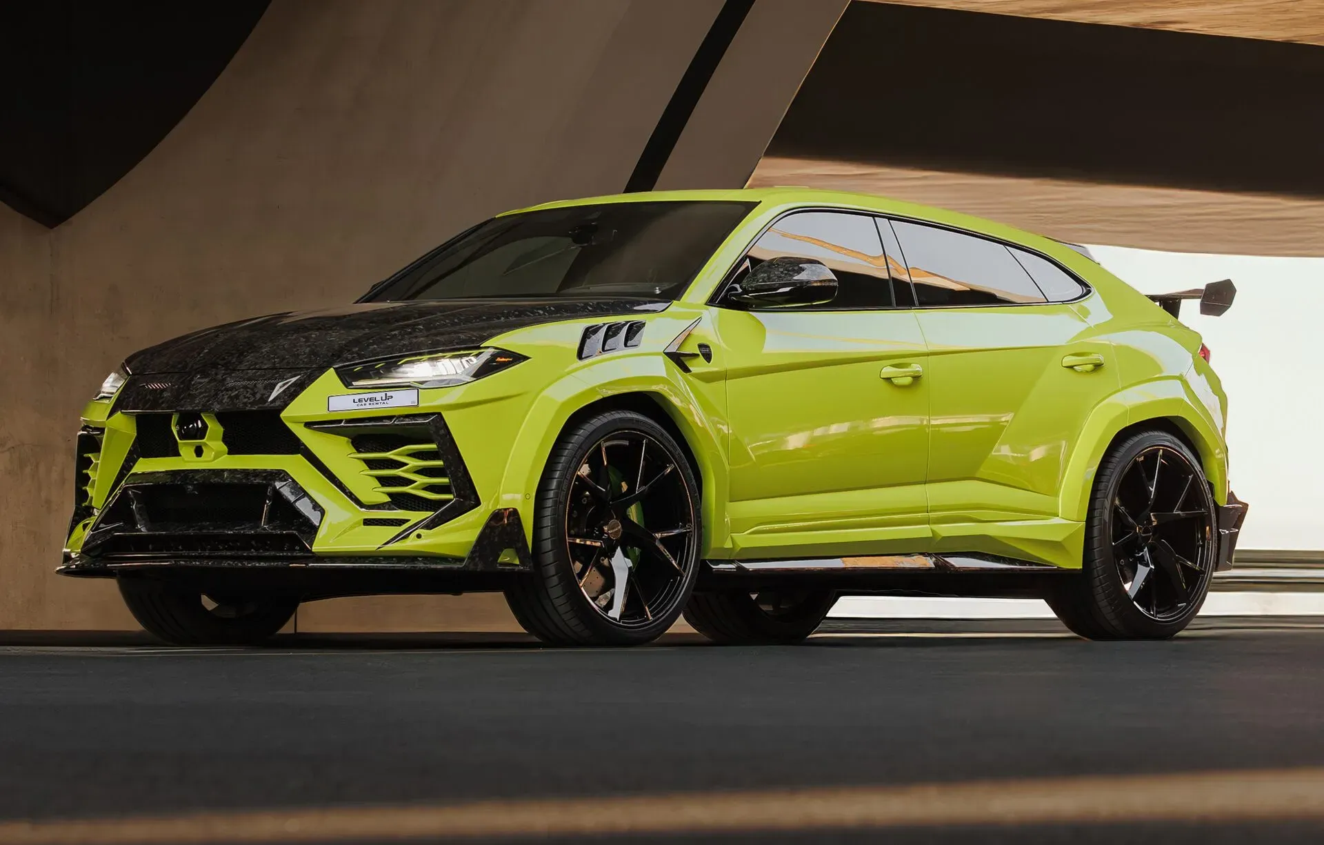 rent Lamborghini Urus Mansory in dubai
